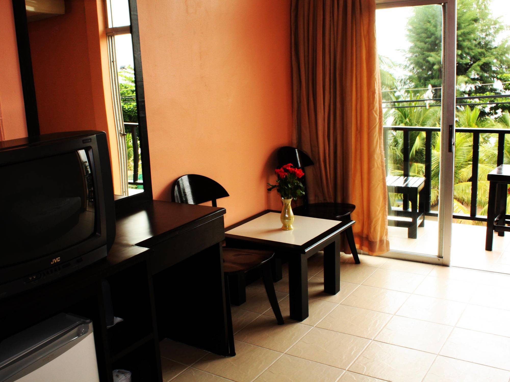 Opal House Hotel & Restaurant Ban Nong Tabaek Bagian luar foto