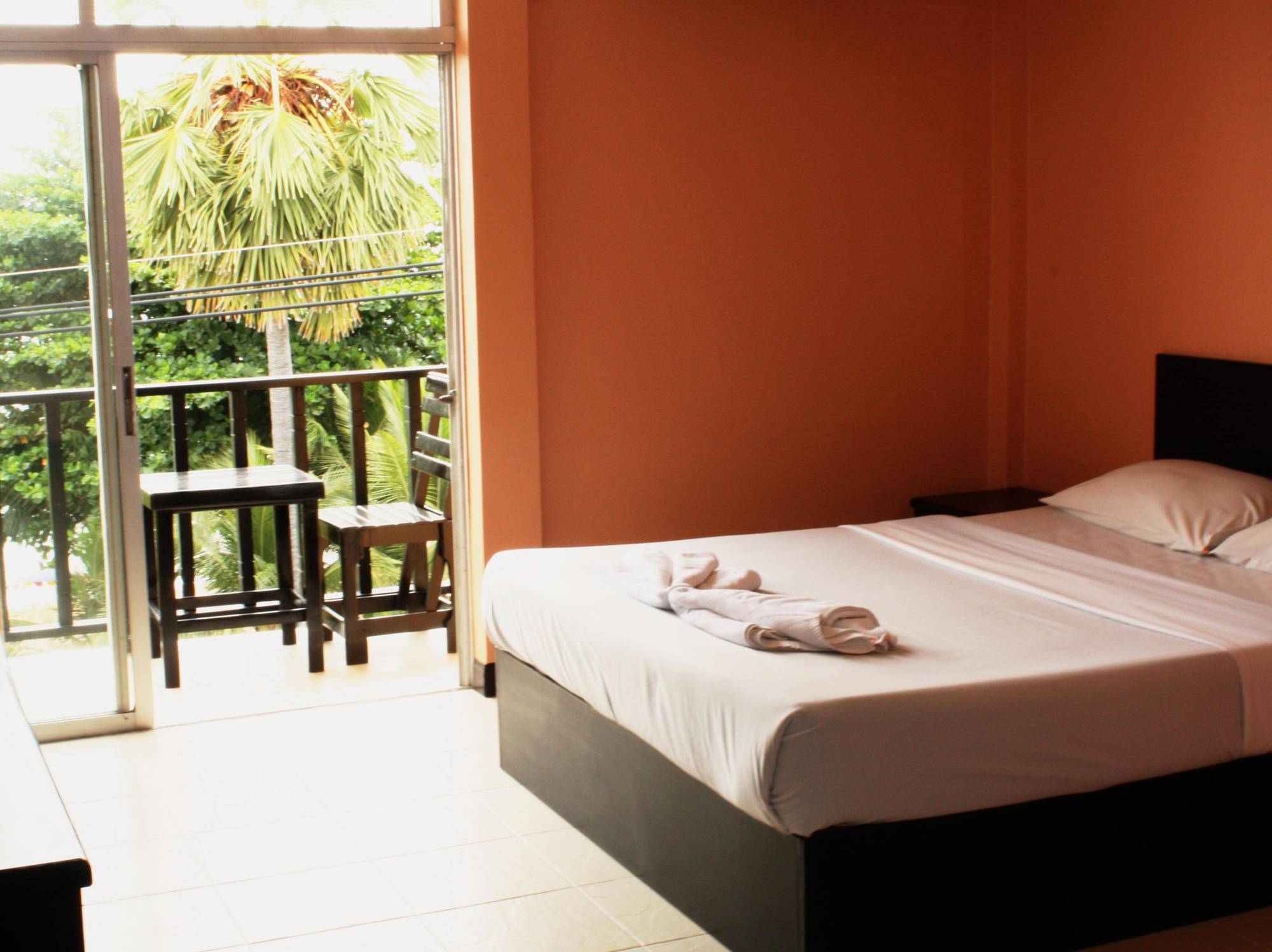 Opal House Hotel & Restaurant Ban Nong Tabaek Bagian luar foto